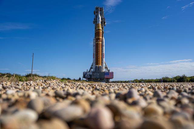 NASA's SLS Rocket and Orion Spacecraft Rollout to Launch Pad 39B